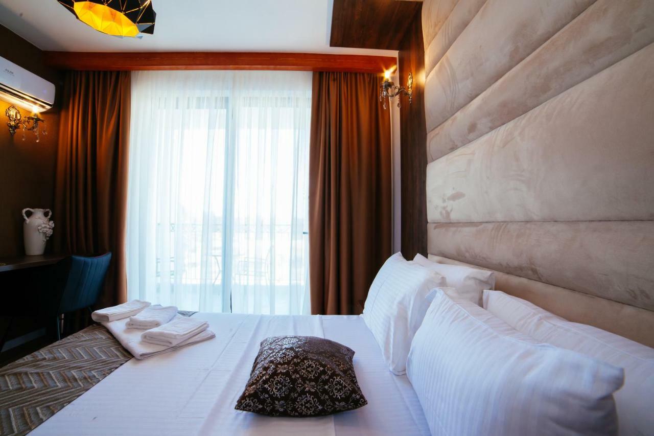 Hotel Platinum Ulcinj Exterior foto