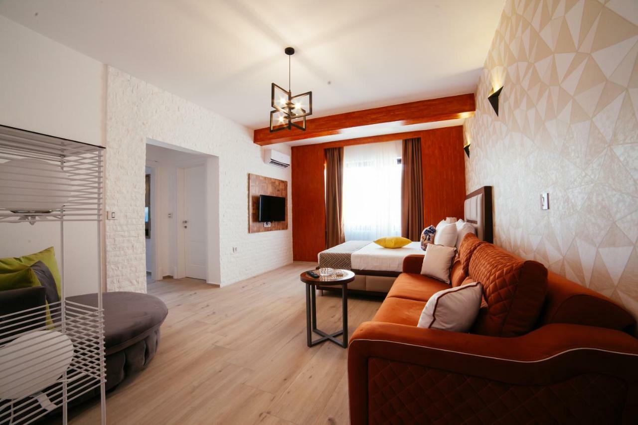 Hotel Platinum Ulcinj Exterior foto