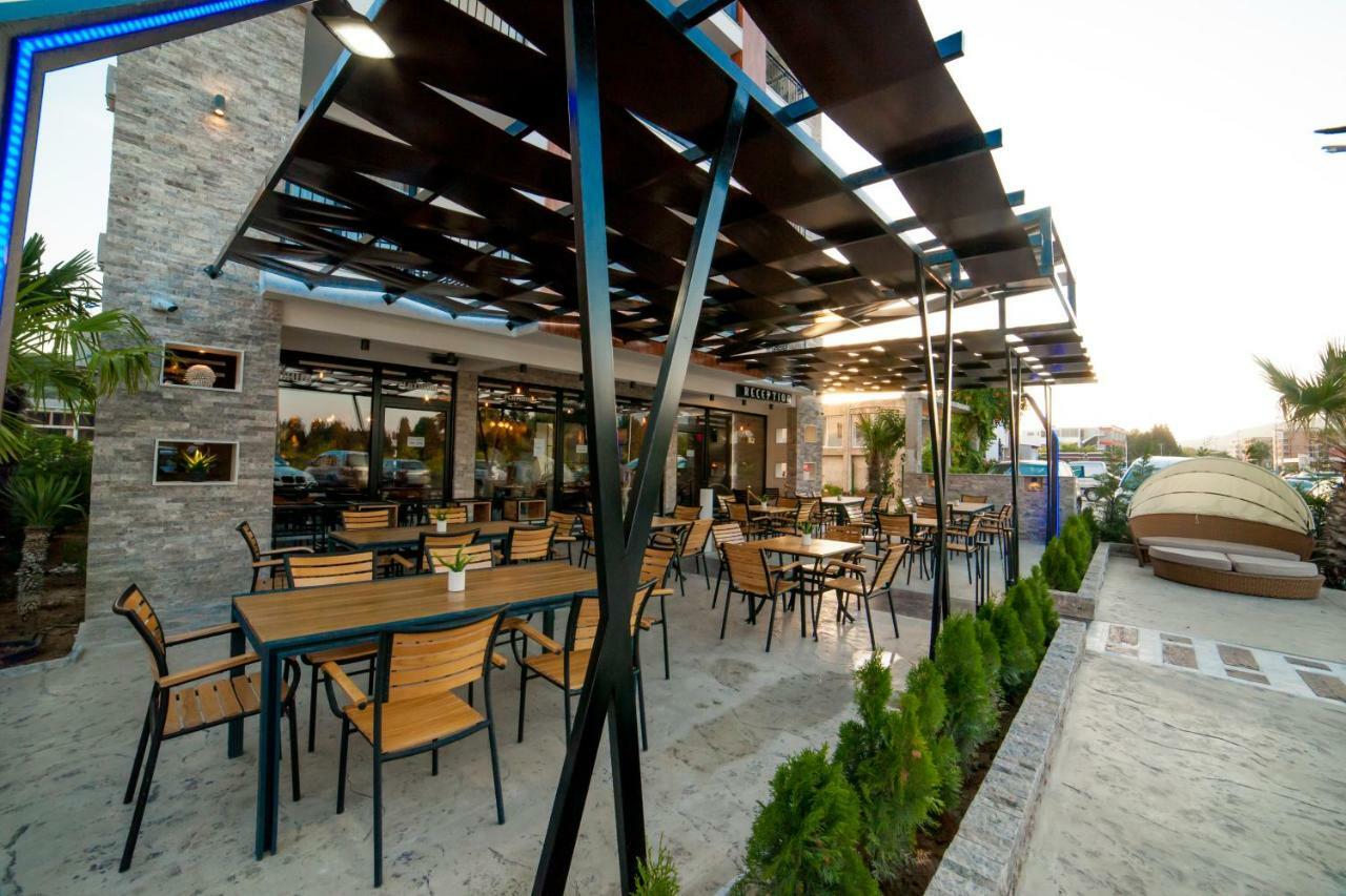Hotel Platinum Ulcinj Exterior foto