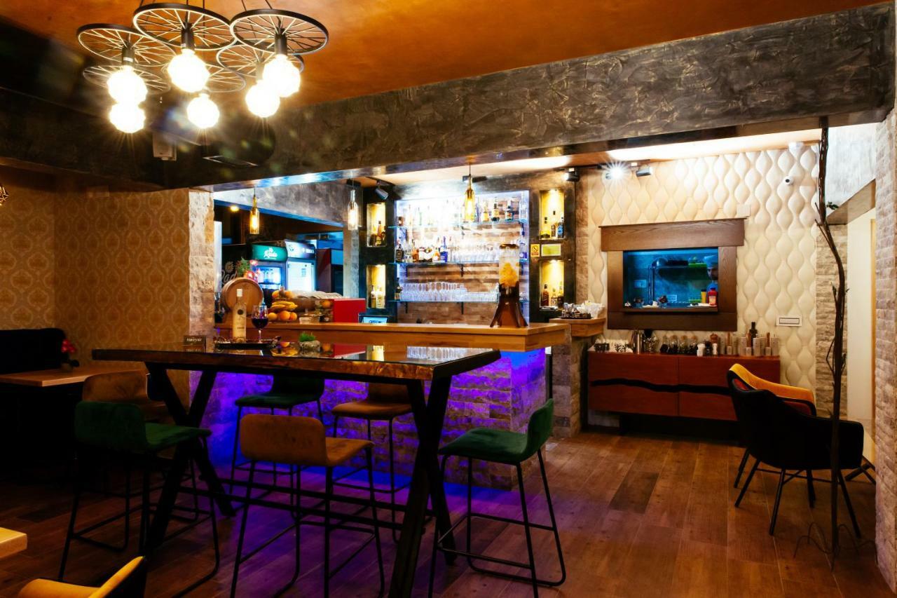 Hotel Platinum Ulcinj Exterior foto