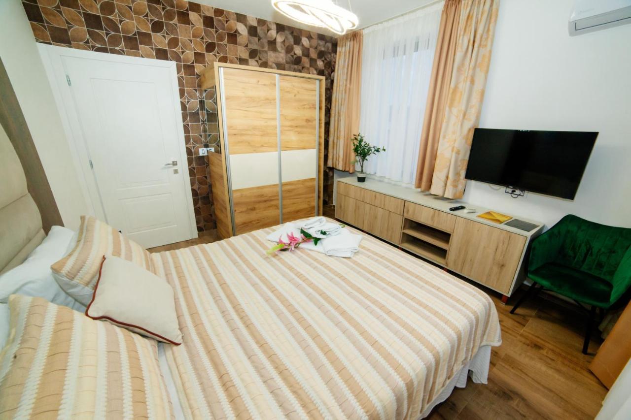 Hotel Platinum Ulcinj Exterior foto